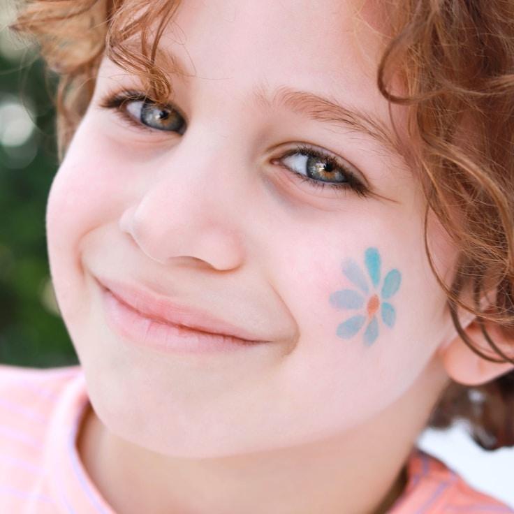 Jordan Lee, Client Relations Director, discussing corporate gifting strategy with business clients